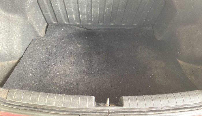 2015 Hyundai Xcent S 1.2, Petrol, Manual, 56,888 km, Boot Inside