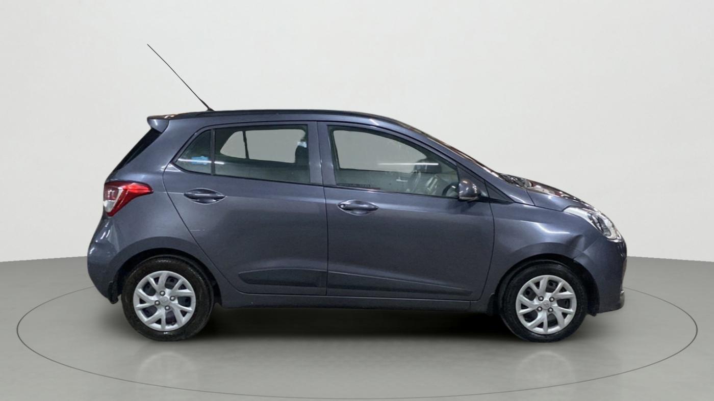 2019 Hyundai Grand i10 SPORTZ 1.2 KAPPA VTVT, Petrol, Manual, 25,144 km, Right Side View
