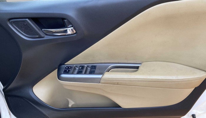 2014 Honda City 1.5L I-VTEC VX CVT, Petrol, Automatic, 44,540 km, Driver Side Door Panels Control