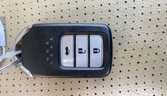 2014 Honda City 1.5L I-VTEC VX CVT, Petrol, Automatic, 44,540 km, Key Close Up