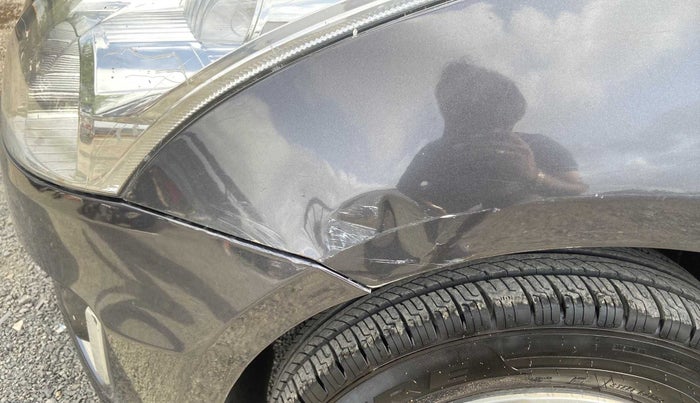 2015 Maruti Swift VXI, Petrol, Manual, 78,124 km, Left fender - Slightly dented