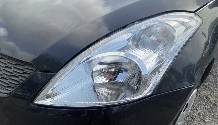 2015 Maruti Swift VXI, Petrol, Manual, 78,124 km, Left headlight - Minor scratches