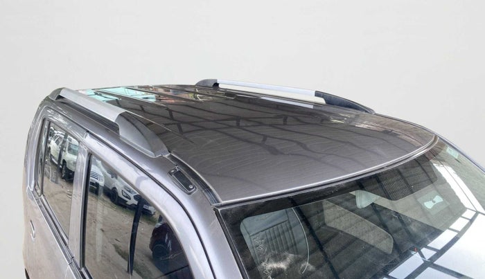 2017 Maruti Wagon R 1.0 VXI, Petrol, Manual, 30,063 km, Roof