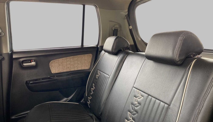 2017 Maruti Wagon R 1.0 VXI, Petrol, Manual, 30,063 km, Right Side Rear Door Cabin