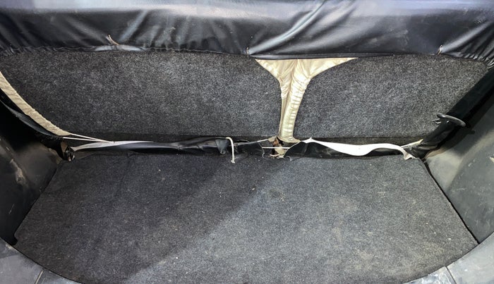 2014 Maruti Wagon R 1.0 LXI, Petrol, Manual, 89,754 km, Boot Inside