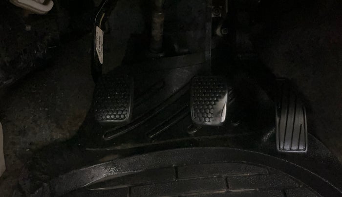 2022 Maruti Alto LXI OPT CNG, CNG, Manual, 90,962 km, Pedals