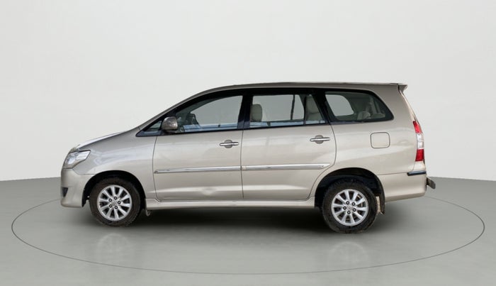 2012 Toyota Innova 2.5 VX 7 STR, Diesel, Manual, 88,126 km, Left Side