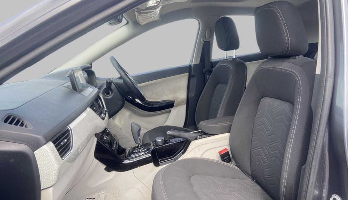2021 Tata NEXON XZA PLUS (O) PETROL, Petrol, Automatic, 42,539 km, Right Side Front Door Cabin