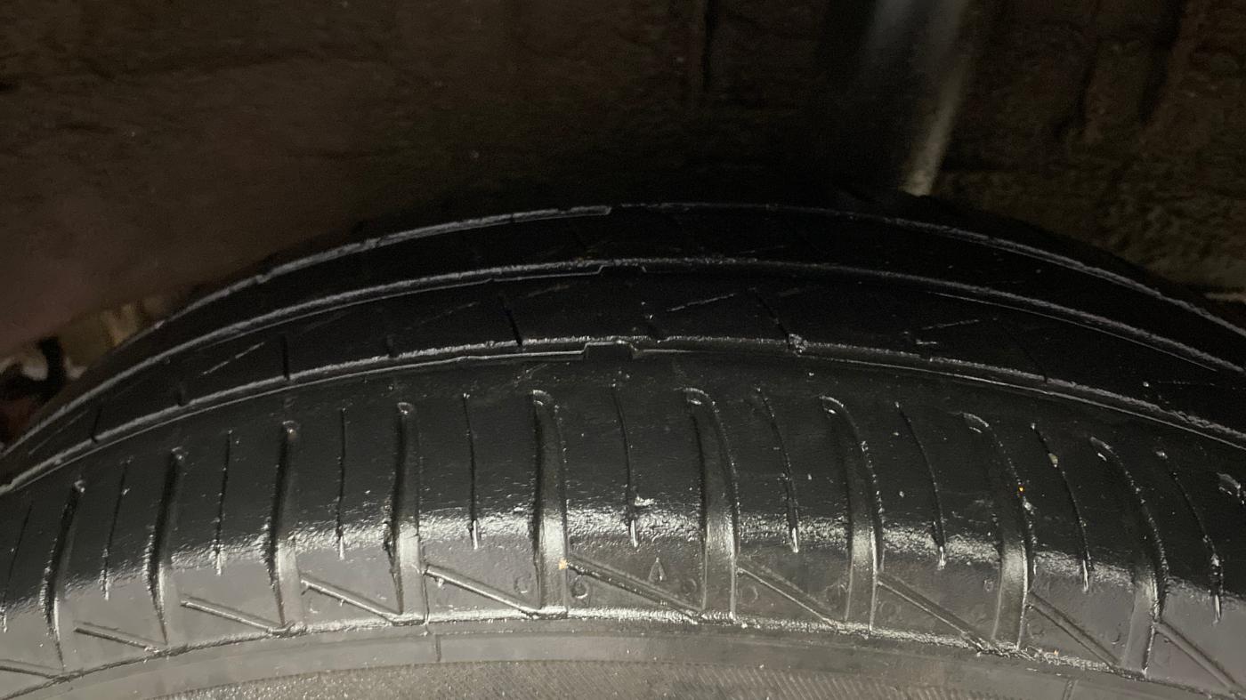 2023 Renault Kwid RXT 1.0, Petrol, Manual, 22,228 km, Left Rear Tyre Tread