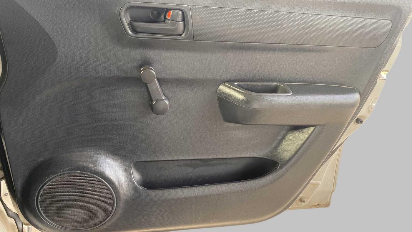 2012 Maruti Swift Dzire TOUR PETROL, Petrol, Manual, 16,581 km, Driver Side Door Panels Control