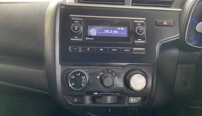 2017 Honda Jazz 1.2L I-VTEC S, Petrol, Manual, 1,00,102 km, Air Conditioner