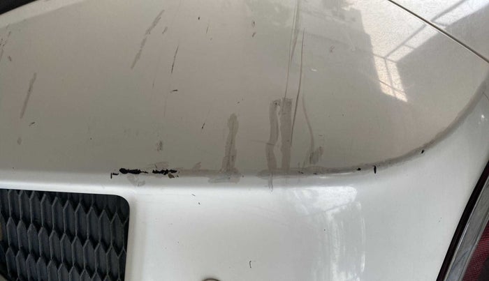 2017 Honda Jazz 1.2L I-VTEC S, Petrol, Manual, 1,00,102 km, Rear bumper - Minor scratches