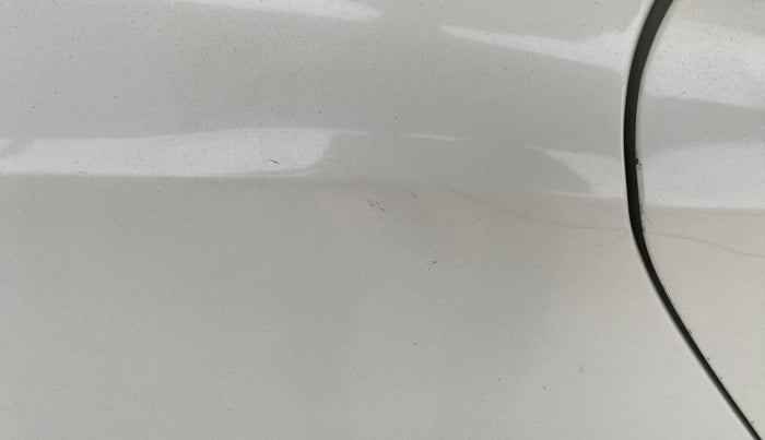 2017 Honda Jazz 1.2L I-VTEC S, Petrol, Manual, 1,00,102 km, Right quarter panel - Slightly dented
