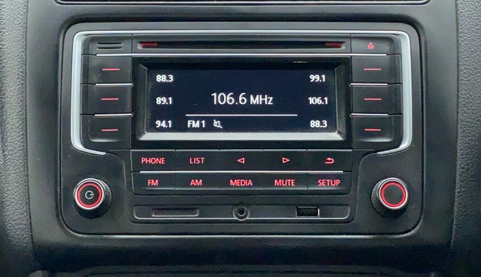 2018 Volkswagen Polo COMFORTLINE 1.0L MPI, Petrol, Manual, 48,676 km, Infotainment System