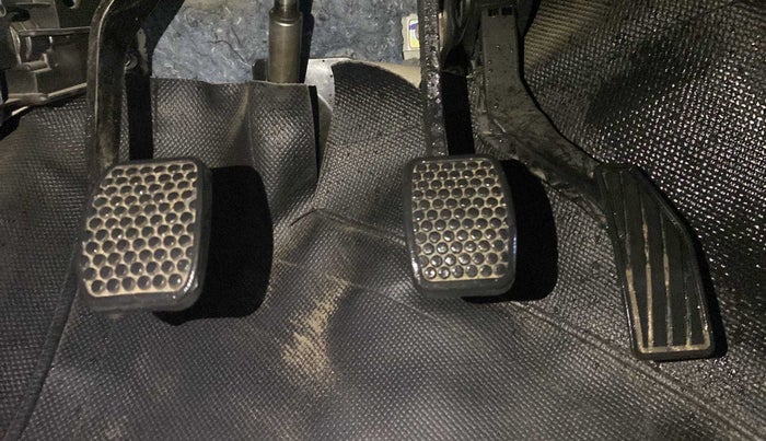 2017 Maruti Alto 800 LXI, Petrol, Manual, 39,006 km, Pedals