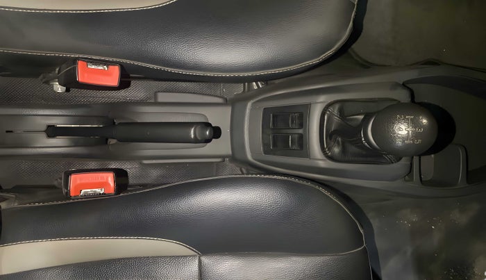 2017 Maruti Alto 800 LXI, Petrol, Manual, 39,006 km, Gear Lever