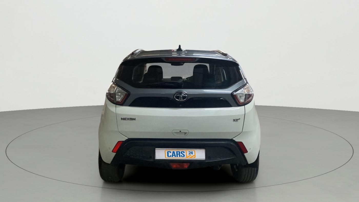 2018 Tata NEXON XZ PLUS DIESEL DUAL TONE, Diesel, Manual, 75,804 km, Back/Rear