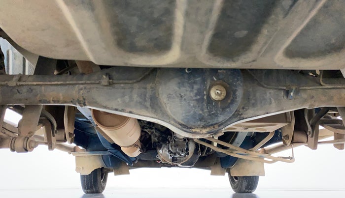 2016 Maruti OMNI E 8 STR, Petrol, Manual, 52,457 km, Rear Underbody