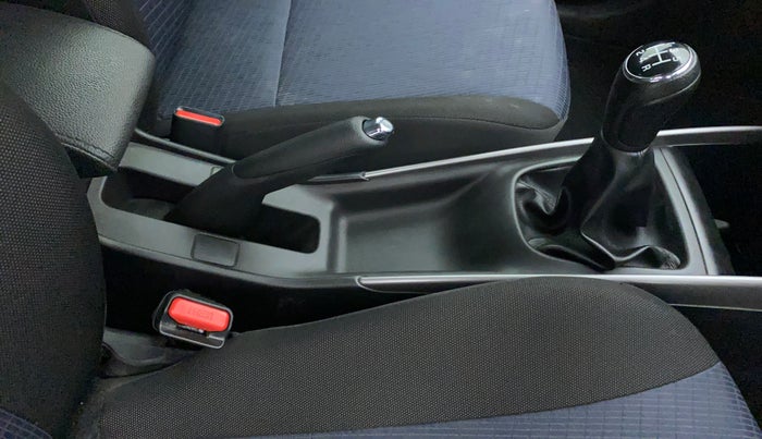 2021 Maruti Baleno ALPHA PETROL 1.2, Petrol, Manual, 21,106 km, Gear Lever