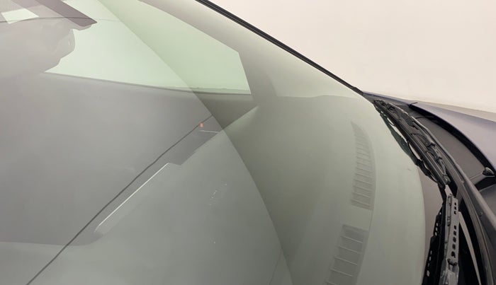 2021 Maruti Baleno ALPHA PETROL 1.2, Petrol, Manual, 21,106 km, Front windshield - Minor spot on windshield
