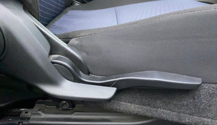 2021 Maruti Baleno ALPHA PETROL 1.2, Petrol, Manual, 21,106 km, Driver Side Adjustment Panel