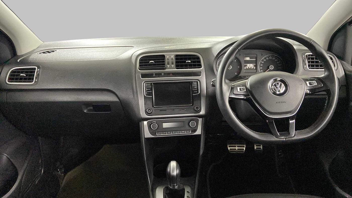 2019 Volkswagen Ameo HIGHLINE PLUS 1.5L AT 16 ALLOY, Diesel, Automatic, 23,104 km, Dashboard