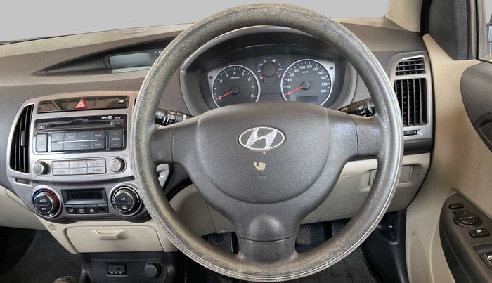 2012 Hyundai i20 MAGNA (O) 1.2, Petrol, Manual, 58,706 km, Steering Wheel Close Up