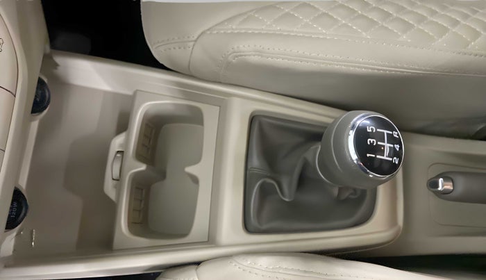 2019 Maruti Ertiga ZXI+ SHVS, Petrol, Manual, 11,940 km, Gear Lever