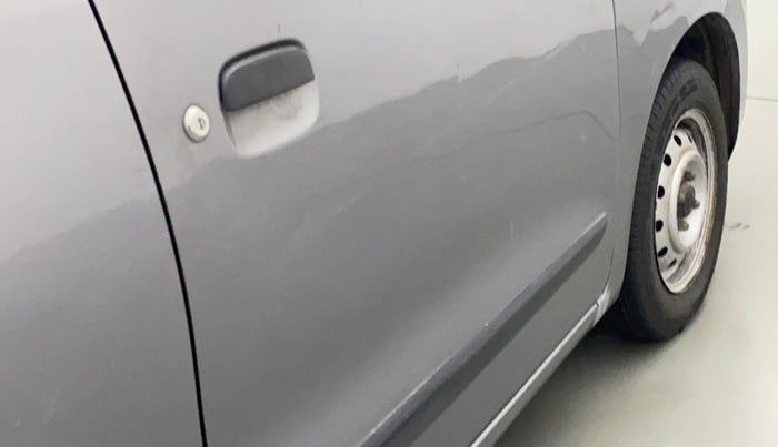 2014 Maruti Wagon R 1.0 LXI CNG, CNG, Manual, 1,19,476 km, Driver-side door - Minor scratches