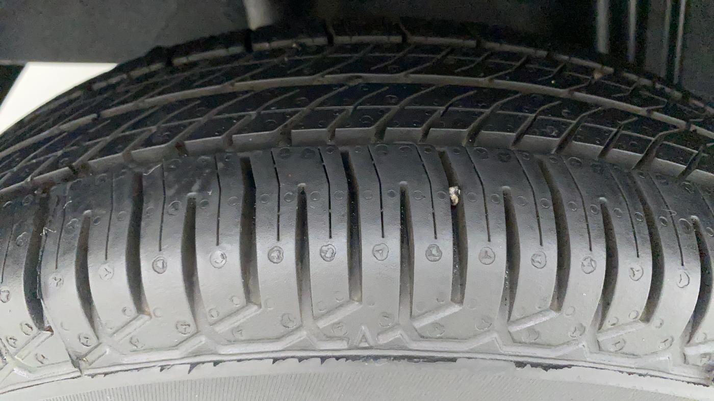 2019 Datsun Redi Go T (O), Petrol, Manual, 33,750 km, Right Rear Tyre Tread