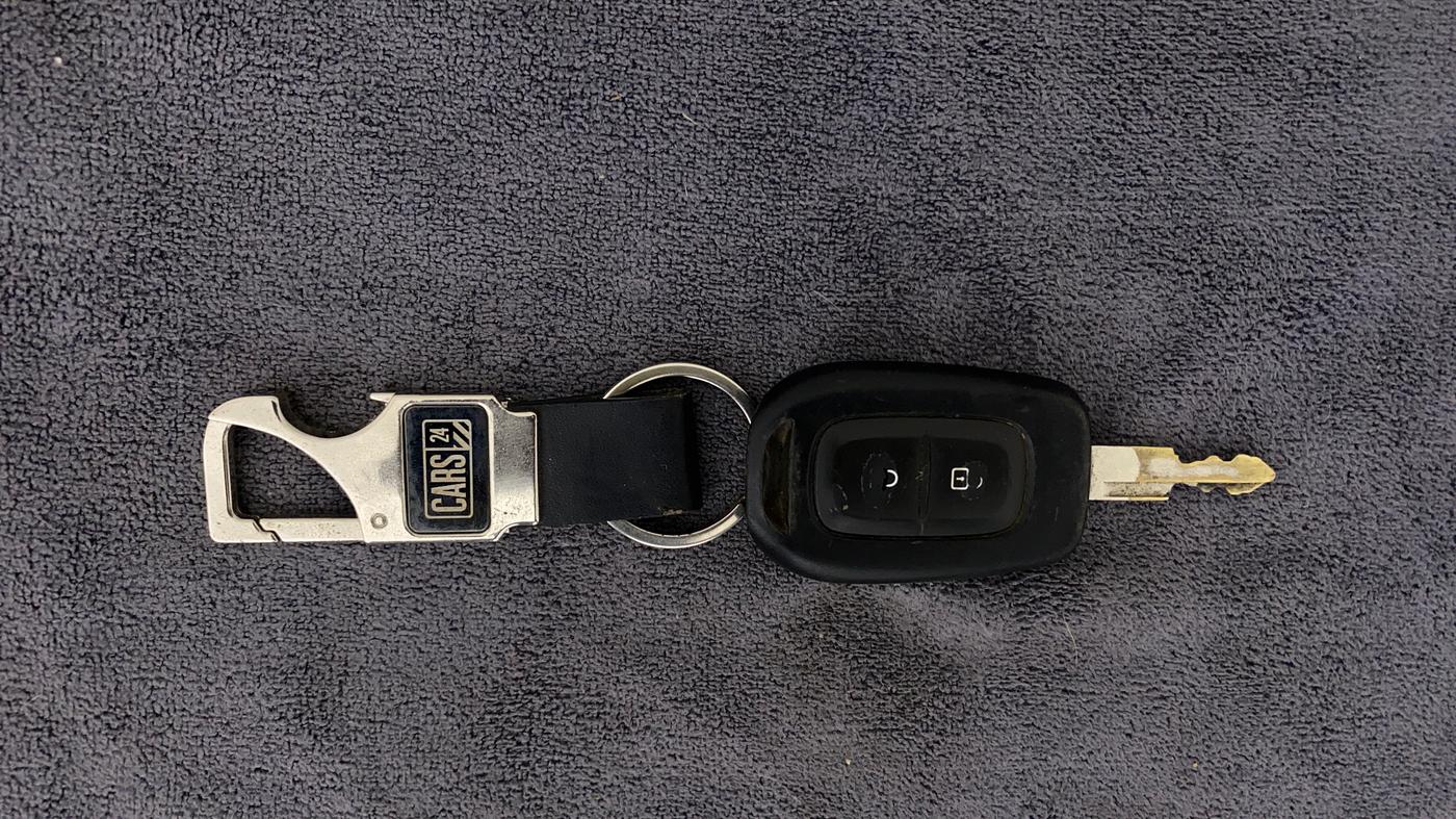 2019 Datsun Redi Go T (O), Petrol, Manual, 33,750 km, Key Close Up