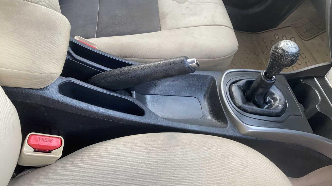 2015 Honda City 1.5L I-VTEC V MT, Petrol, Manual, 46,836 km, Gear Lever