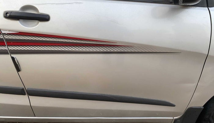 2015 Maruti Celerio LXI, Petrol, Manual, 34,665 km, Driver-side door - Slightly dented