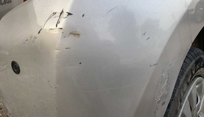 2015 Maruti Celerio LXI, Petrol, Manual, 34,665 km, Rear bumper - Minor scratches