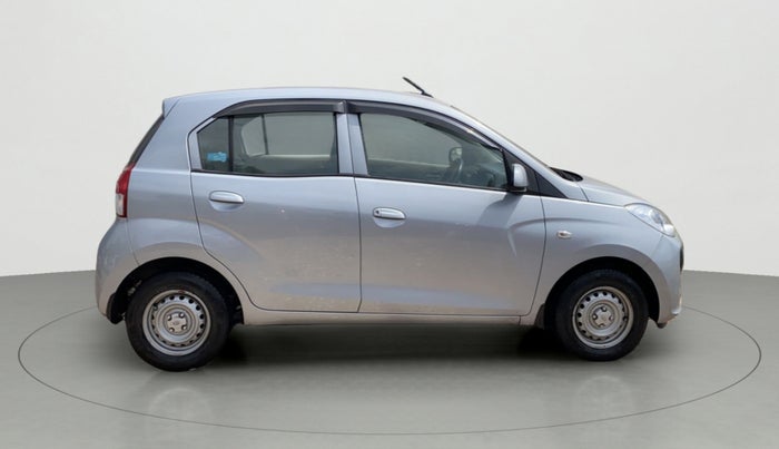 2018 Hyundai NEW SANTRO MAGNA, Petrol, Manual, 23,117 km, Right Side View