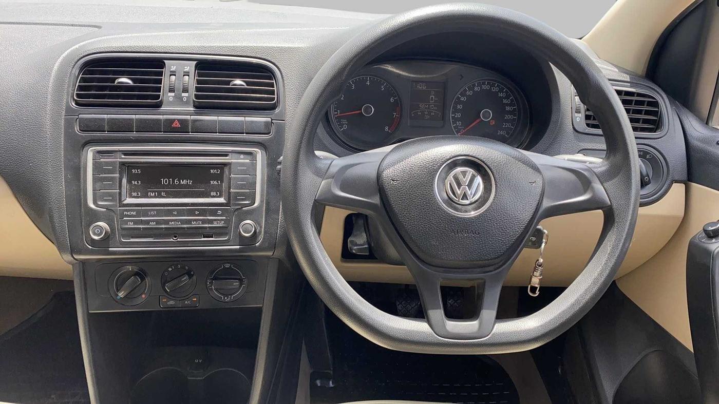 2017 Volkswagen Ameo COMFORTLINE 1.2L, Petrol, Manual, 56,406 km, Steering Wheel Close Up