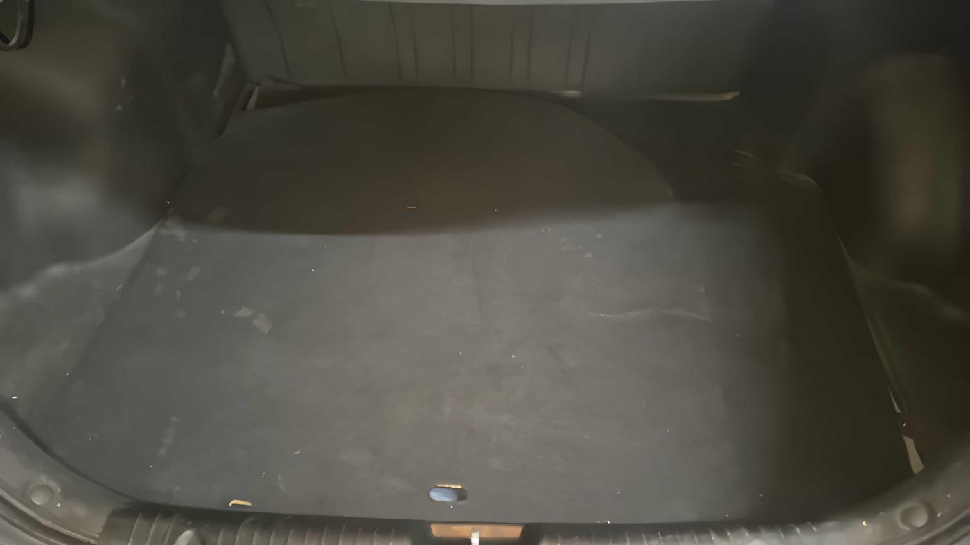 2013 Hyundai Verna FLUIDIC 1.6 VTVT SX, Petrol, Manual, 76,915 km, Boot Inside