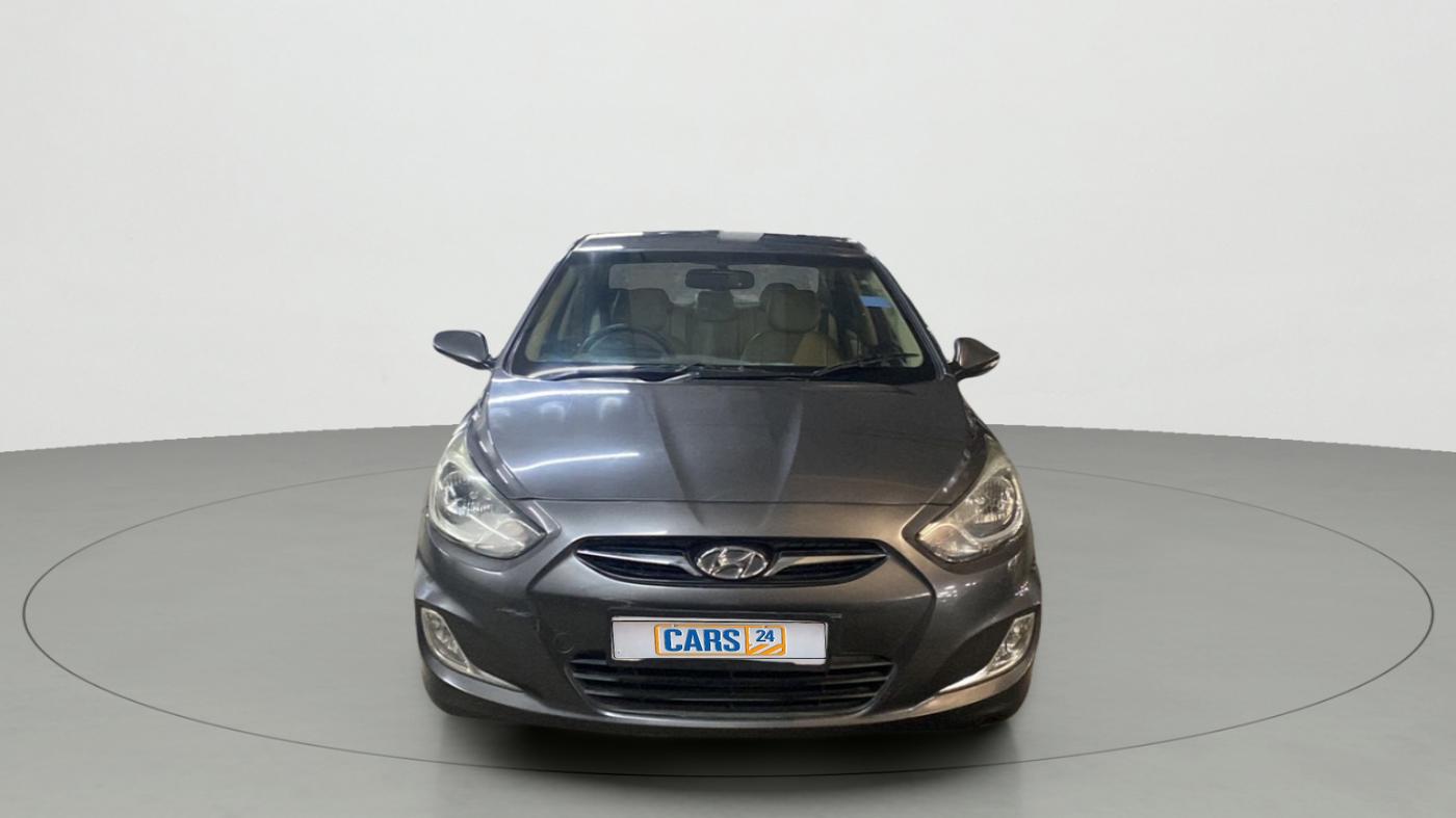 2013 Hyundai Verna FLUIDIC 1.6 VTVT SX, Petrol, Manual, 76,915 km, Front