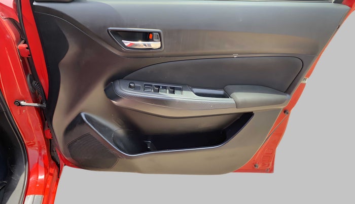 2018 Maruti Swift VXI AMT, Petrol, Automatic, 40,098 km, Driver Side Door Panels Control