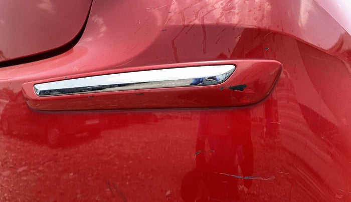 2018 Maruti Swift VXI AMT, Petrol, Automatic, 40,098 km, Rear bumper - Minor scratches