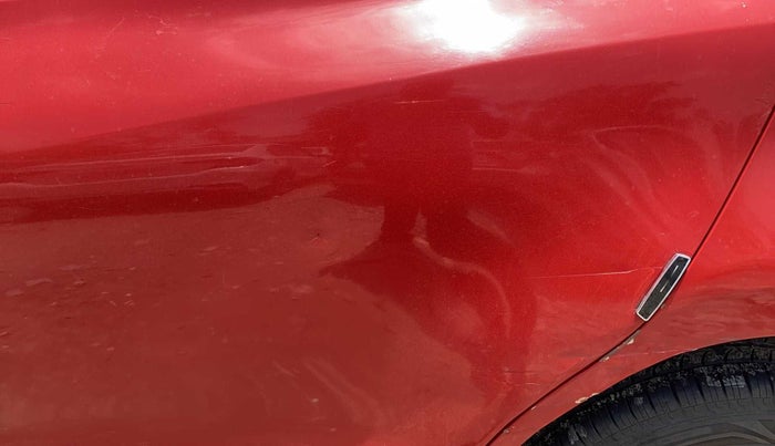 2018 Maruti Swift VXI AMT, Petrol, Automatic, 40,098 km, Rear left door - Minor scratches