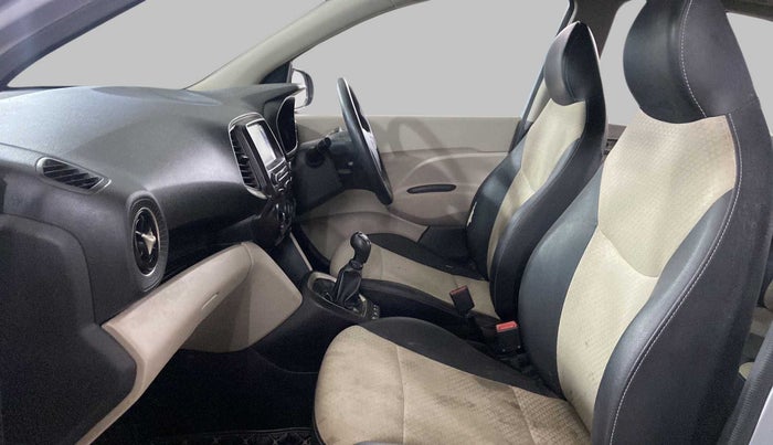 2019 Hyundai NEW SANTRO SPORTZ CNG, CNG, Manual, 27,792 km, Right Side Front Door Cabin