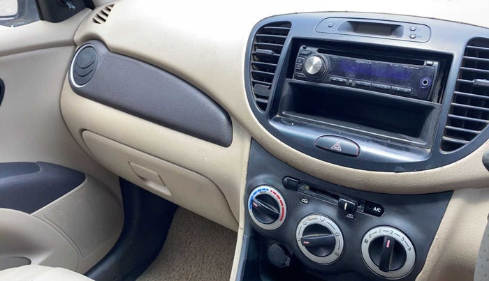 2010 Hyundai i10 MAGNA 1.2, Petrol, Manual, 70,720 km, Infotainment system - Front speakers missing / not working