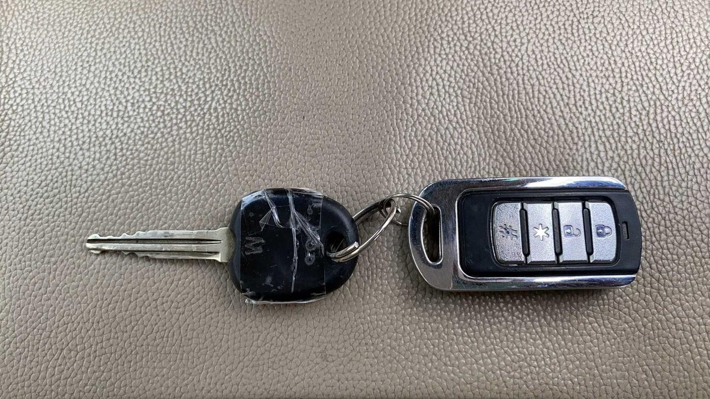 2010 Hyundai i10 MAGNA 1.2, Petrol, Manual, 70,720 km, Key Close Up