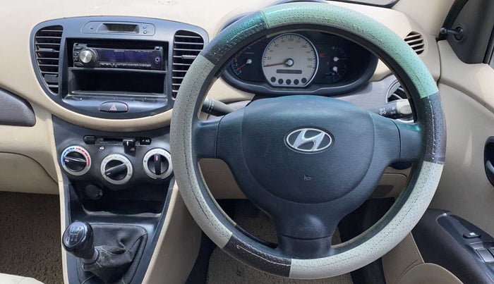 2010 Hyundai i10 MAGNA 1.2, Petrol, Manual, 70,720 km, Steering Wheel Close Up