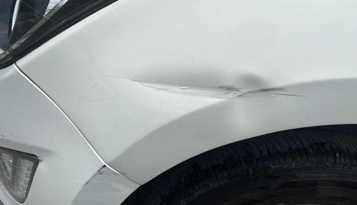 2013 Hyundai i20 SPORTZ 1.2, Petrol, Manual, 39,763 km, Left fender - Minor scratches