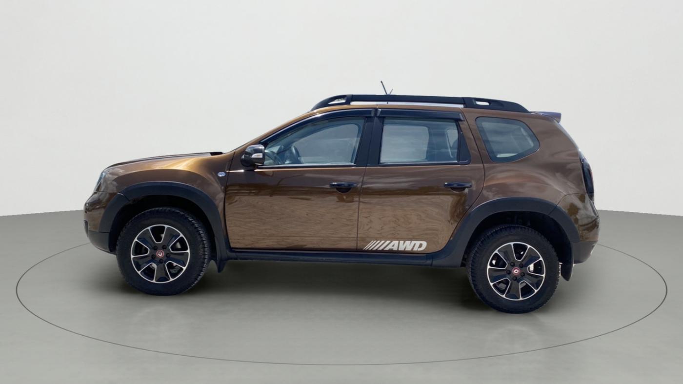 2018 Renault Duster 110 PS RXZ 4X4 MT DIESEL, Diesel, Manual, 1,00,379 km, Left Side