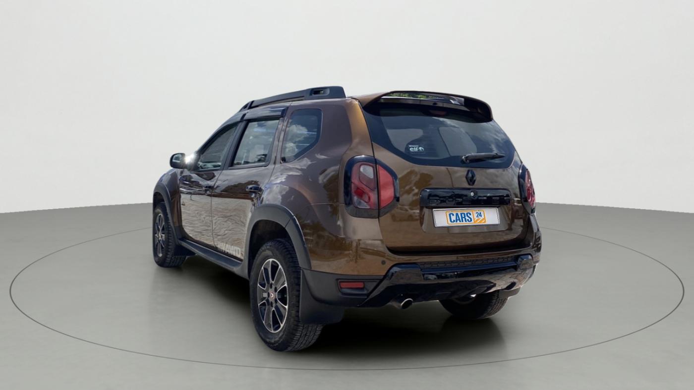 2018 Renault Duster 110 PS RXZ 4X4 MT DIESEL, Diesel, Manual, 1,00,379 km, Left Back Diagonal