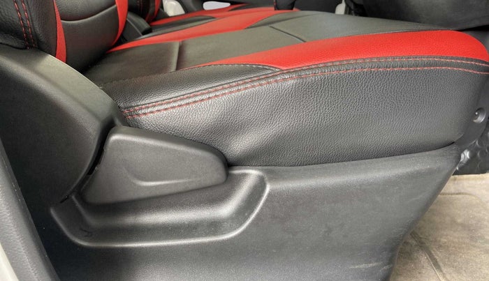 2018 Datsun Redi Go S 1.0 AMT, Petrol, Automatic, 11,886 km, Driver Side Adjustment Panel