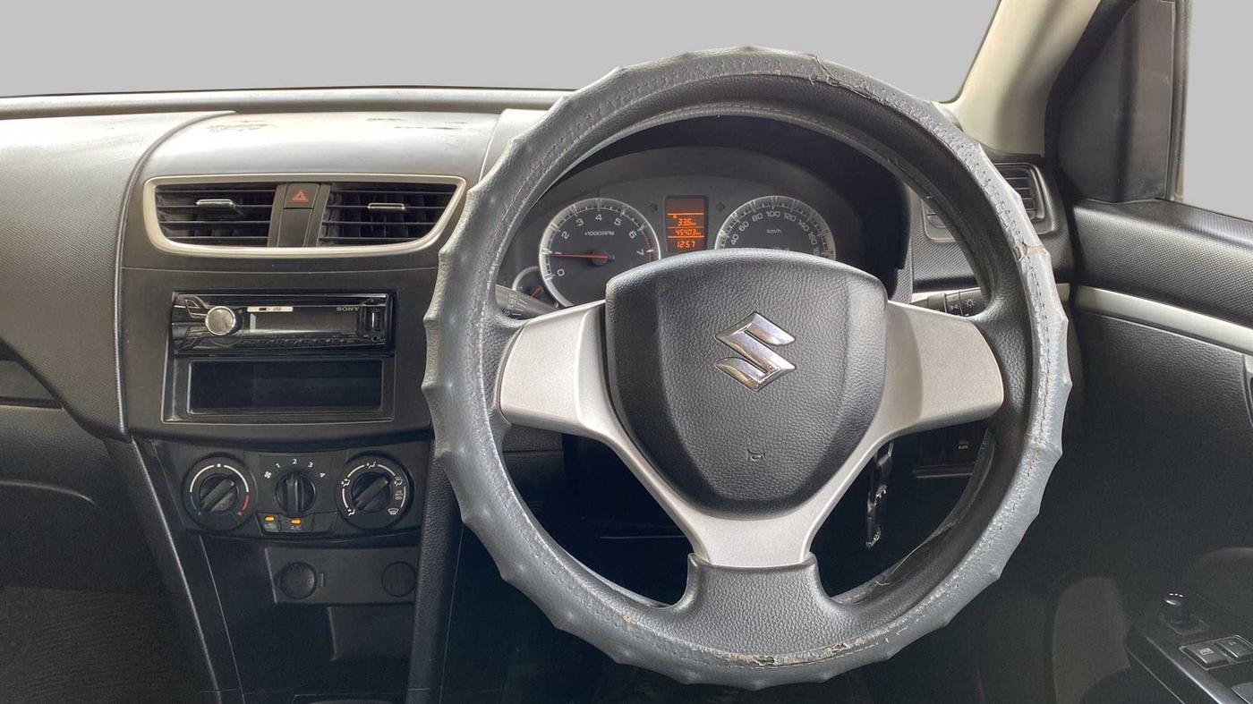 2012 Maruti Swift VXI, Petrol, Manual, 45,386 km, Steering Wheel Close Up